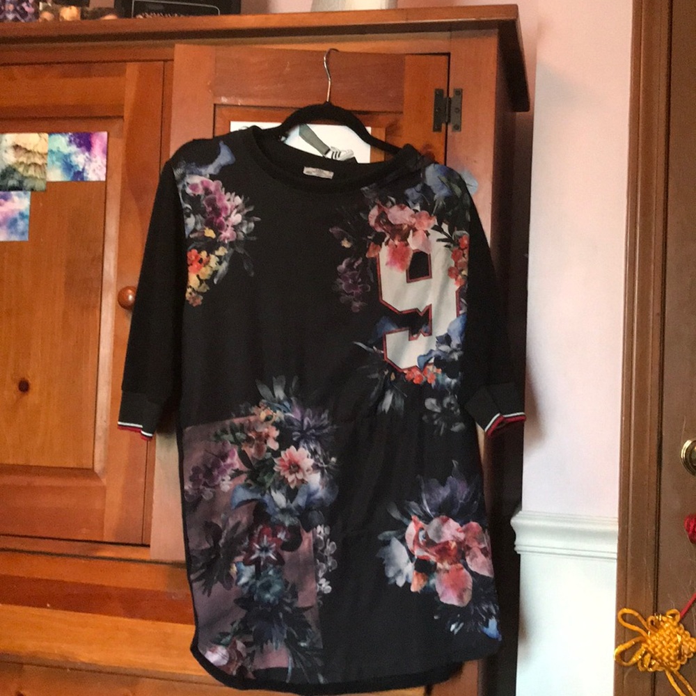 Floral design Zara dress